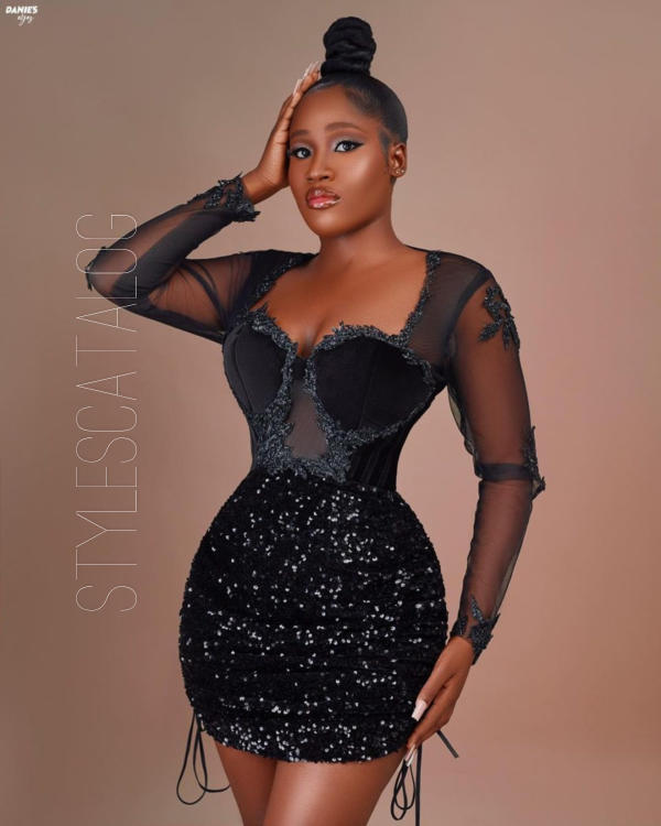 Dazzling and Fabulous Black Colour Fabric Styles You Should Consider (29)
